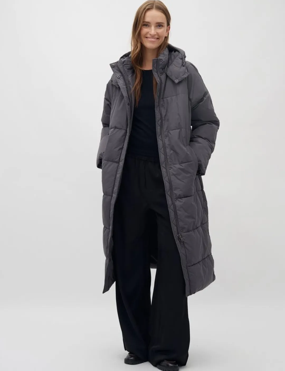 mbym Ela Slit Pufferjakke - Grå grey Outlet