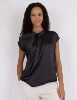 neo noir Fleur Drapy Satin Bluse - Sort black New