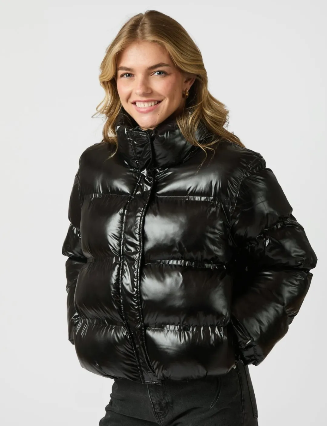 neo noir Rhea Shiny Pufferjakke - Sort black New