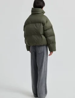 second female Riya Puffer Jakke - Army Best